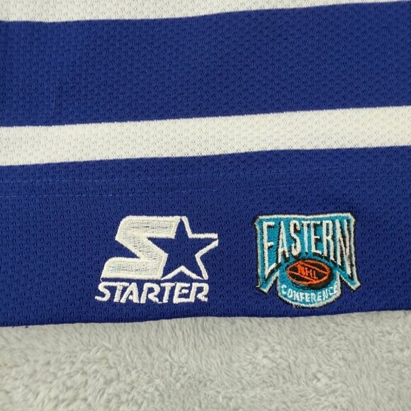 Starter Toronto Maple Leafs Blue Hockey Jersey Youth Size S/M - Picture 2 of 13